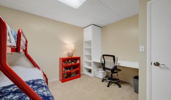 416 CHINOOK Ave, Astoria, OR 97103