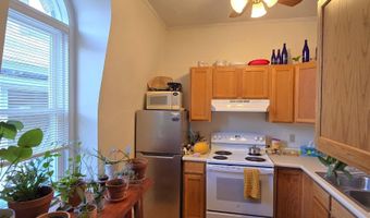 225-233 Main St, Brattleboro, VT 05301