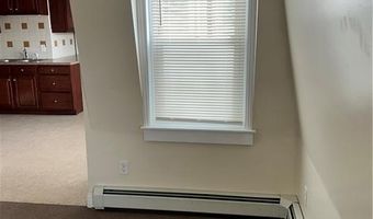 575 Main St 2B, East Greenwich, RI 02818