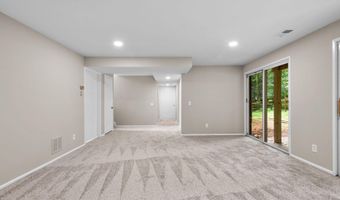 13 FARSTA Ct, Rockville, MD 20850