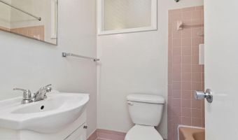 6011 ROOSEVELT St, Bethesda, MD 20817