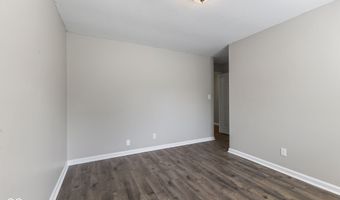 8536 Friendship Ln, Indianapolis, IN 46217