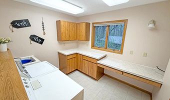 2455 Saint Croix Trl S, Afton, MN 55001