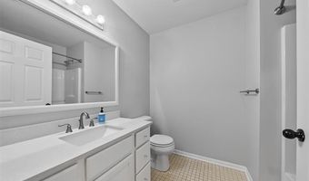 2247 S Main St 23, Ann Arbor, MI 48103