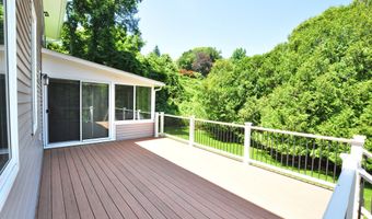 24 Sharon Rd, Bloomfield, CT 06002