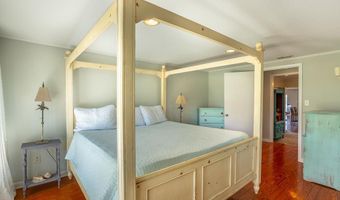 1678 Alligator Dr, Alligator Point, FL 32346