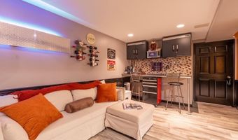 3 HEATHERSTONE Way, Hockessin, DE 19707