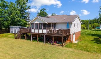 343 Soybean Dr, Appomattox, VA 24522