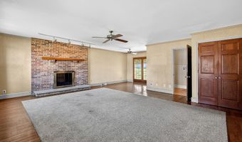 520 ERICKSON Ave, Hockessin, DE 19707