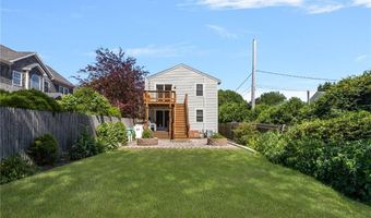 47 North Rd B, Jamestown, RI 02835