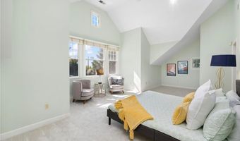 58 Dolphin Ave, Jamestown, RI 02835