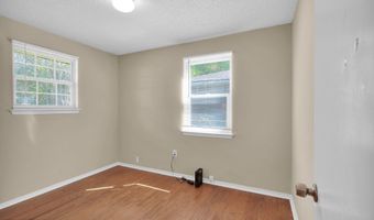 648 W OLIVER St, Baldwin, FL 32234
