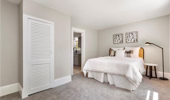 40 Lima St, Warwick, RI 02889