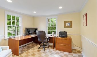 13 Carmel Rd, Andover, MA 01810