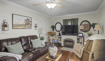 835 Lakewood Pl, Biloxi, MS 39532