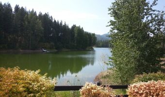 29 C Chardonnay Dr, Blanchard, ID 83804