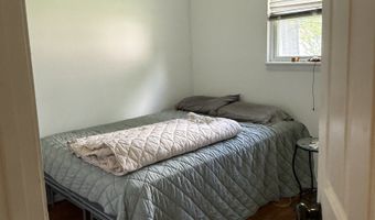 436 W McGregor Rd, Indianapolis, IN 46217
