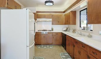 6045 Broadmoor Dr, La Mesa, CA 91942