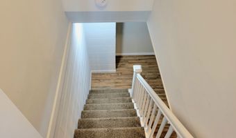 8201 Windcombe Blvd, Indianapolis, IN 46240