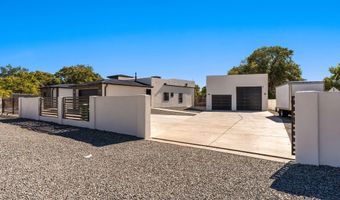 328 Camino Siete Rd SW, Albuquerque, NM 87105