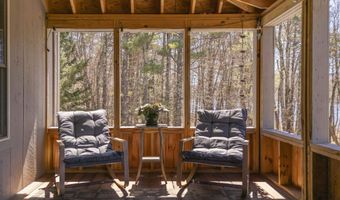 21 Crittenden Rd, Bradford, NH 03221