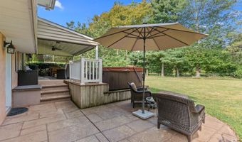 720 OAK TERRACE Dr, Ambler, PA 19002