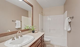 1048 W ELGIN St, Chandler, AZ 85224