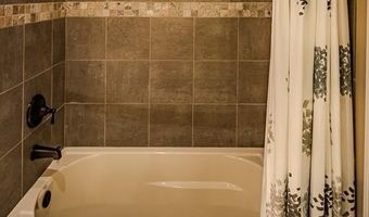 214 Pasture Ln, Banner Elk, NC 28604