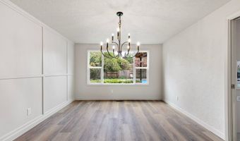 1114 LAKEWOOD Dr, Albany, OR 97321
