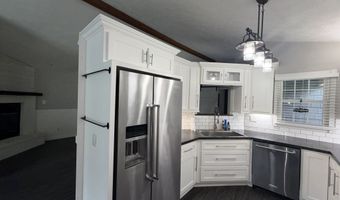 1381 Secretariat Ln, Indianapolis, IN 46217