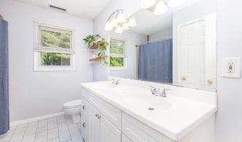 85 Pleasant View Ave, Bristol, CT 06010