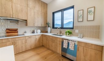 629 Halela St A, Kailua, HI 96734