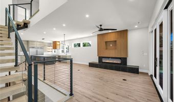 1128 Fillmore St, Bentonville, AR 72712