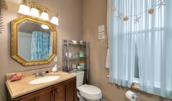 415 N Main St, Bishopville, SC 29010