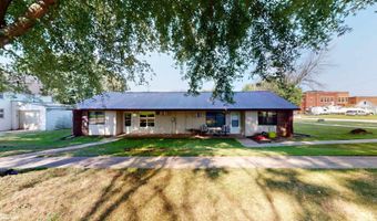 100 E 1St Ave, Arthur, IA 51431