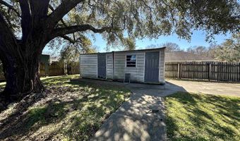 4406 Fourchon Dr, Baker, LA 70714