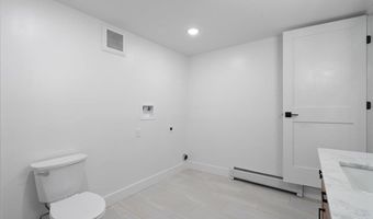41 Champ Ln, Bolton, VT 05676