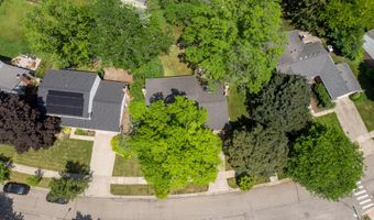 2859 Renfrew St, Ann Arbor, MI 48105