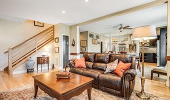 12 Pelham Rd, Asheville, NC 28803