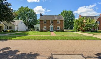 228 Kenwick Dr, Akron, OH 44313