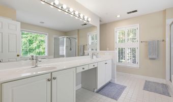 21495 TITHABLES Cir, Broadlands, VA 20148