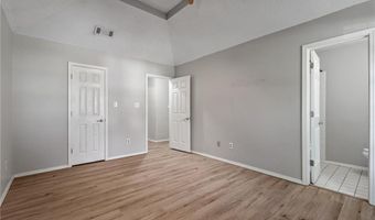 322 Country Lane Dr, Alma, AR 72921