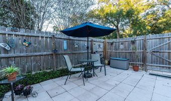 1015 LOVE Ln 33, Apopka, FL 32703