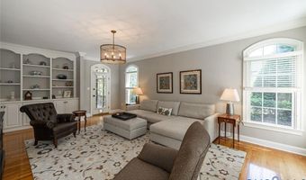 14469 Riverside Dr, Ashland, VA 23005