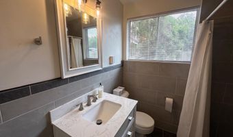 1003 Broad River Dr, Beaufort, SC 29906
