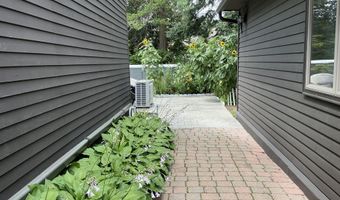 212 Lenox Ave, Albany, NY 12208