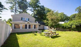 62 Centre Rd, Glocester, RI 02814