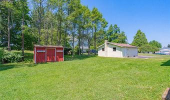 4165 E Texas Rd, Allentown, PA 18103