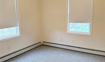 121 Hillwood St, Cranston, RI 02920