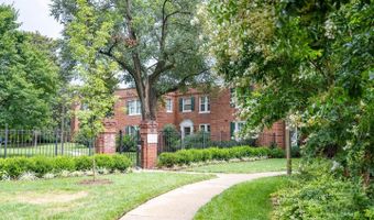 1721 N QUEENS Ln #1-104, Arlington, VA 22201